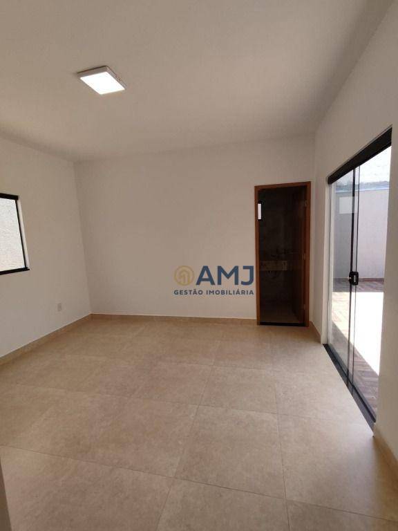 Casa à venda com 3 quartos, 135m² - Foto 9