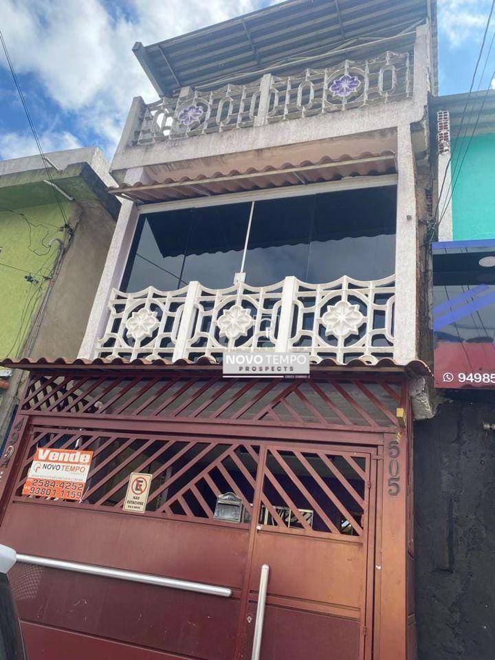 Sobrado à venda com 6 quartos, 200m² - Foto 2