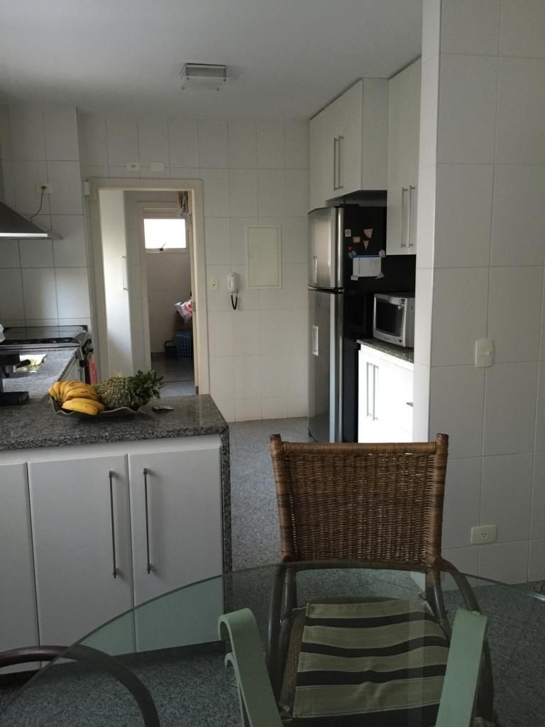 Apartamento à venda com 3 quartos, 265m² - Foto 18