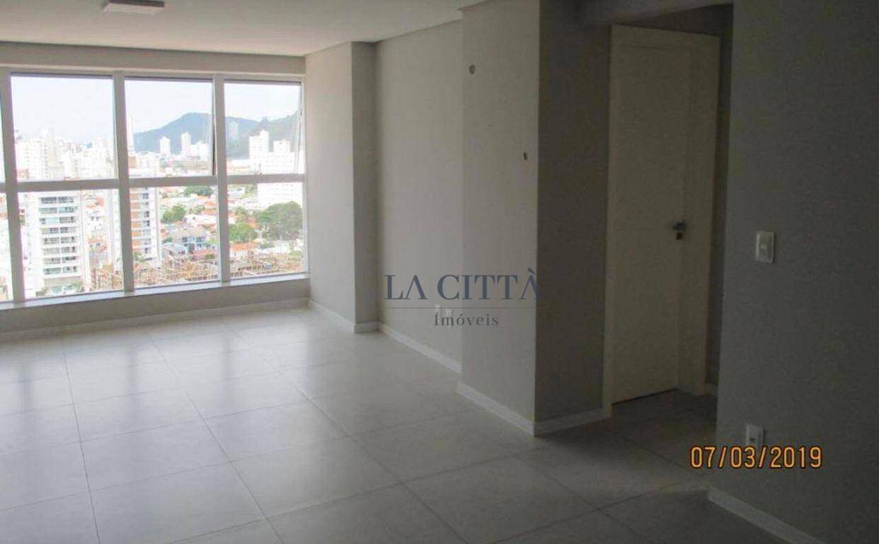 Apartamento à venda com 3 quartos, 101m² - Foto 5