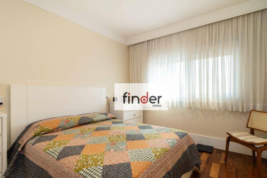 Apartamento à venda com 3 quartos, 157m² - Foto 15