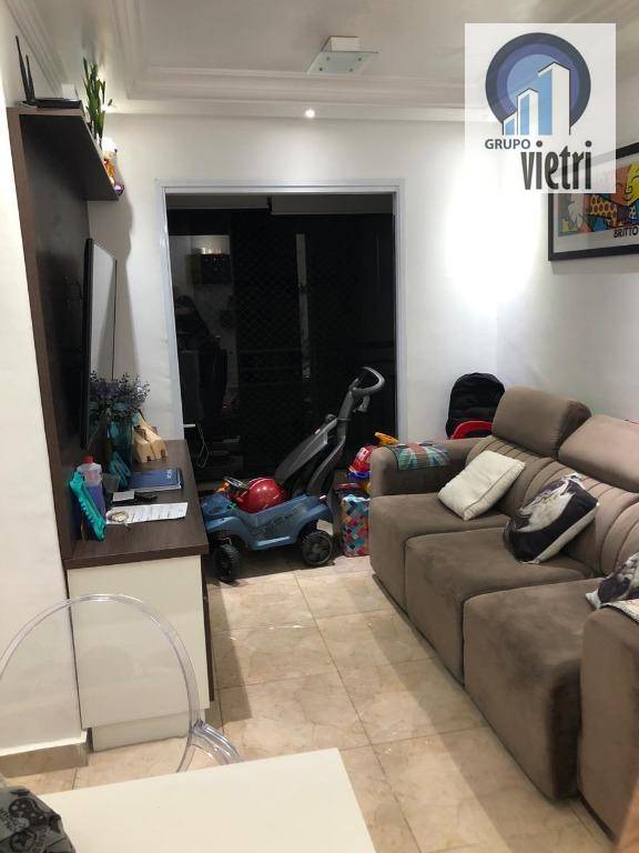 Apartamento à venda com 2 quartos, 60m² - Foto 12