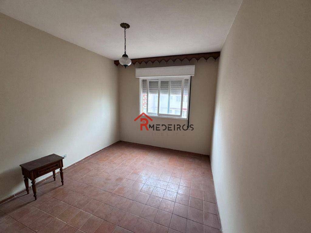 Apartamento à venda com 2 quartos, 75m² - Foto 8