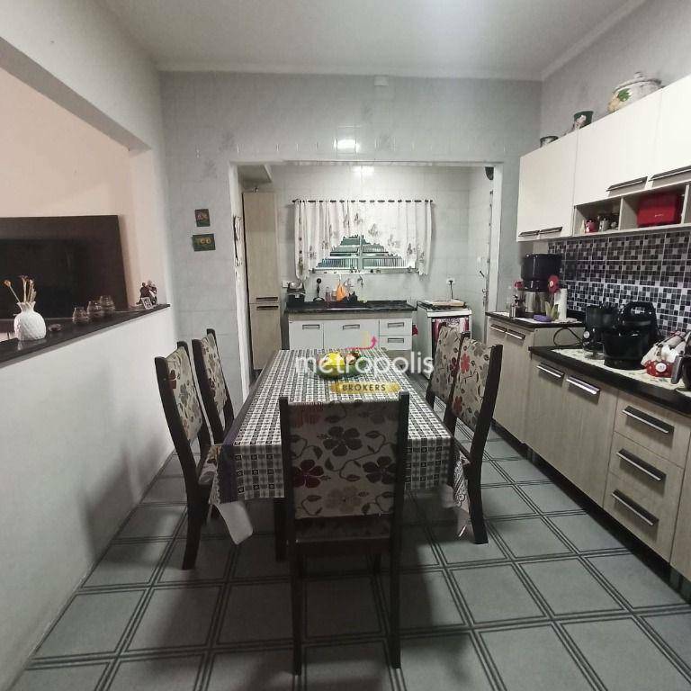 Casa à venda com 4 quartos, 151m² - Foto 5