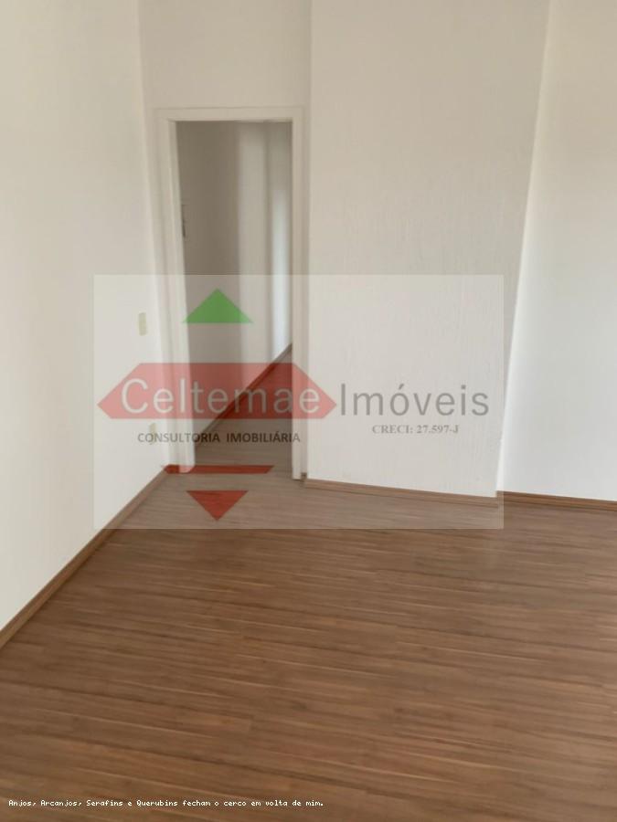 Apartamento à venda com 2 quartos, 76m² - Foto 10