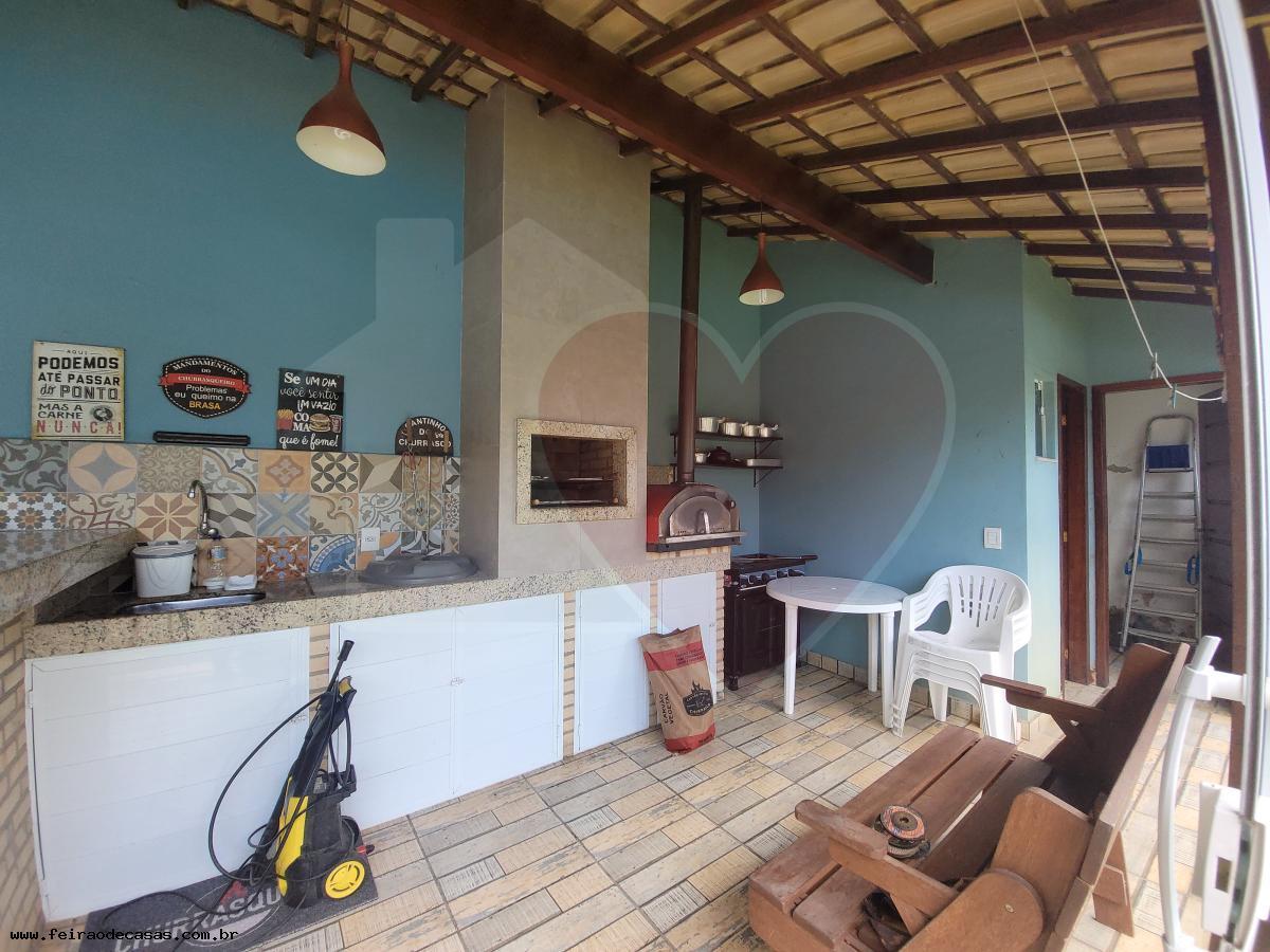 Casa à venda com 3 quartos, 98m² - Foto 36