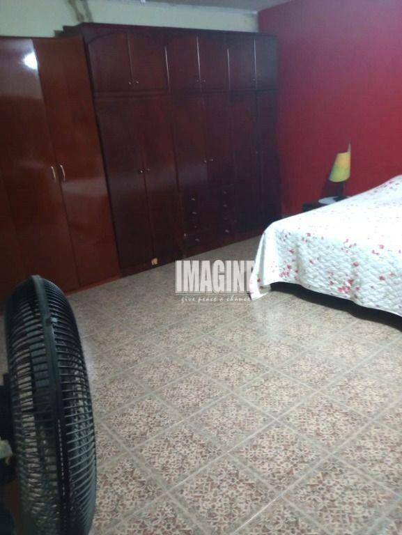 Sobrado à venda com 2 quartos, 130m² - Foto 17