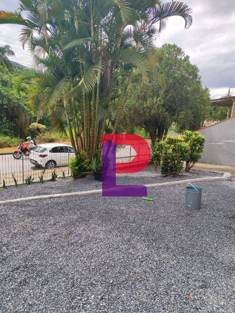 Casa à venda com 4 quartos, 160m² - Foto 20