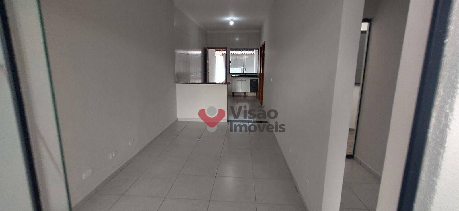 Casa à venda com 3 quartos, 89m² - Foto 4