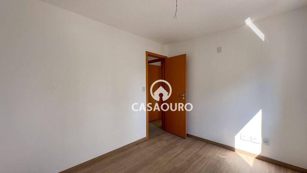 Apartamento à venda com 2 quartos, 62m² - Foto 21