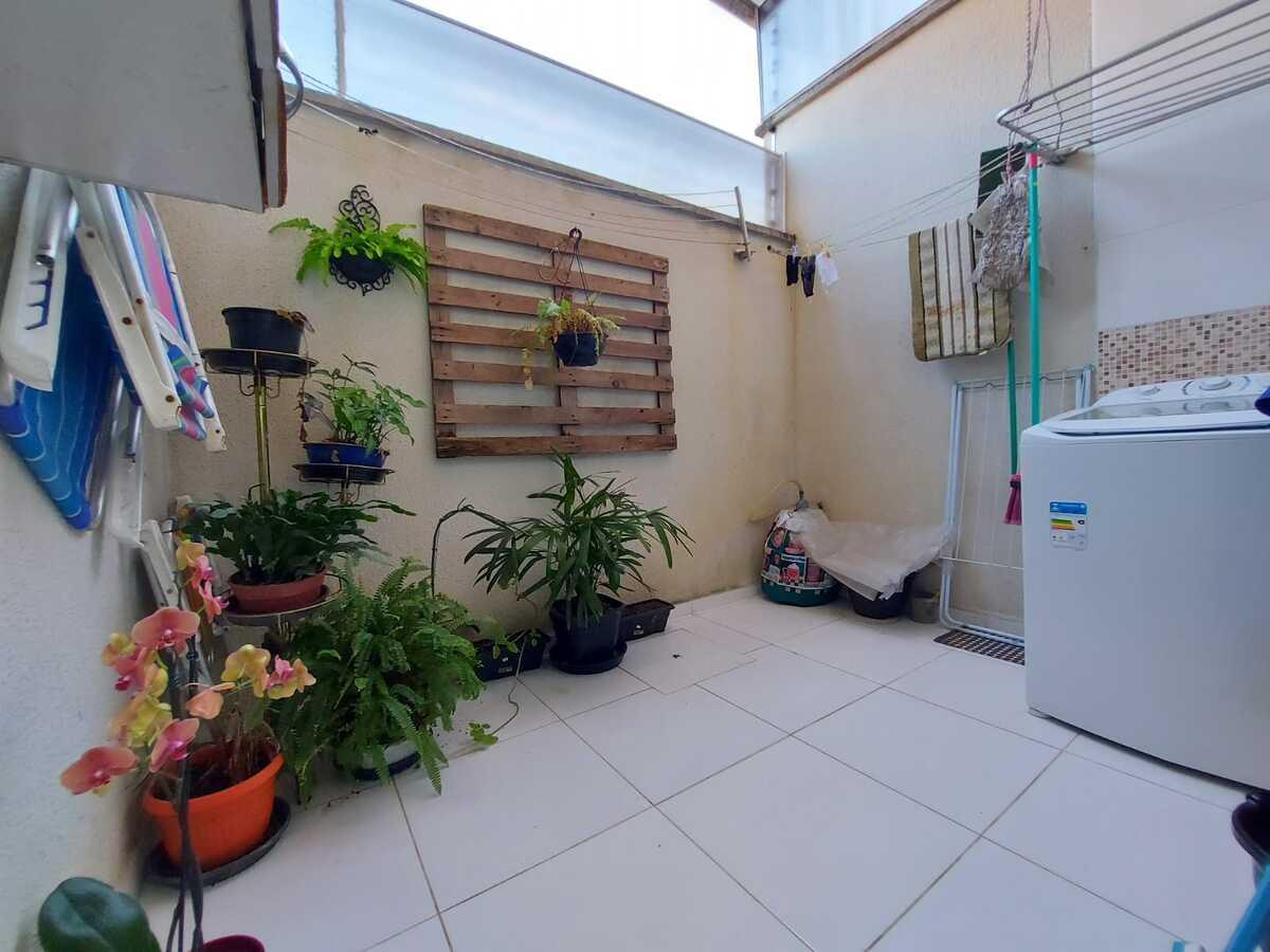 Casa à venda com 2 quartos, 150m² - Foto 12