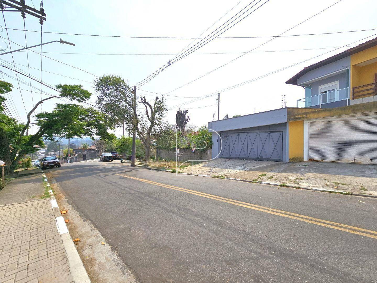 Casa à venda com 4 quartos, 200m² - Foto 36