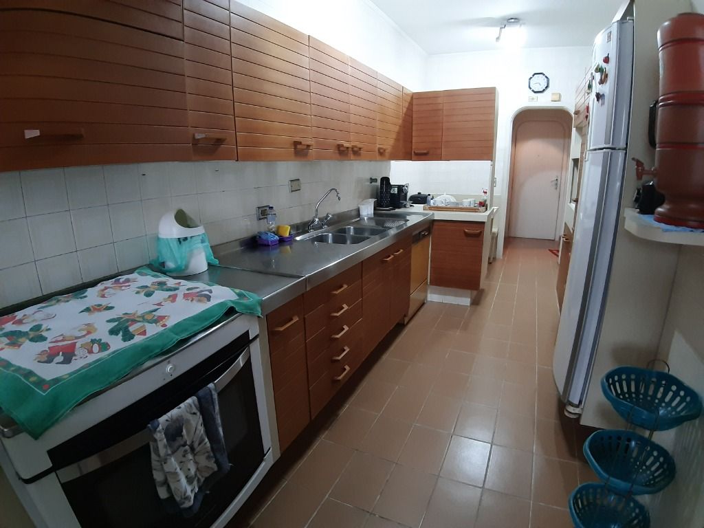 Apartamento à venda com 3 quartos, 215m² - Foto 8