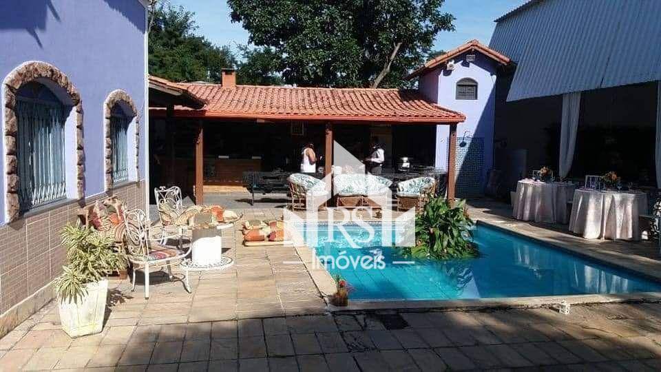 Sítio à venda com 3 quartos, 1000m² - Foto 1