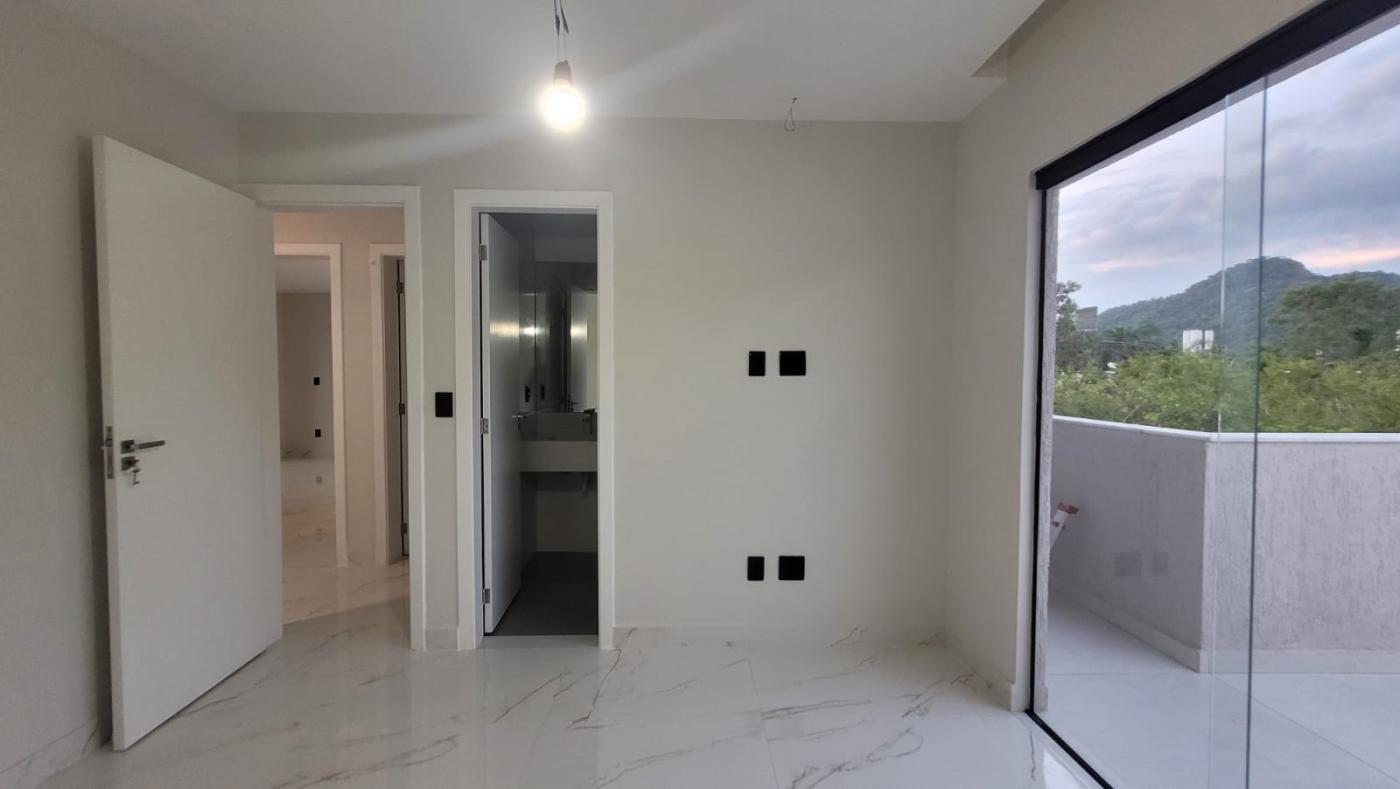 Casa de Condomínio à venda com 4 quartos, 283m² - Foto 33