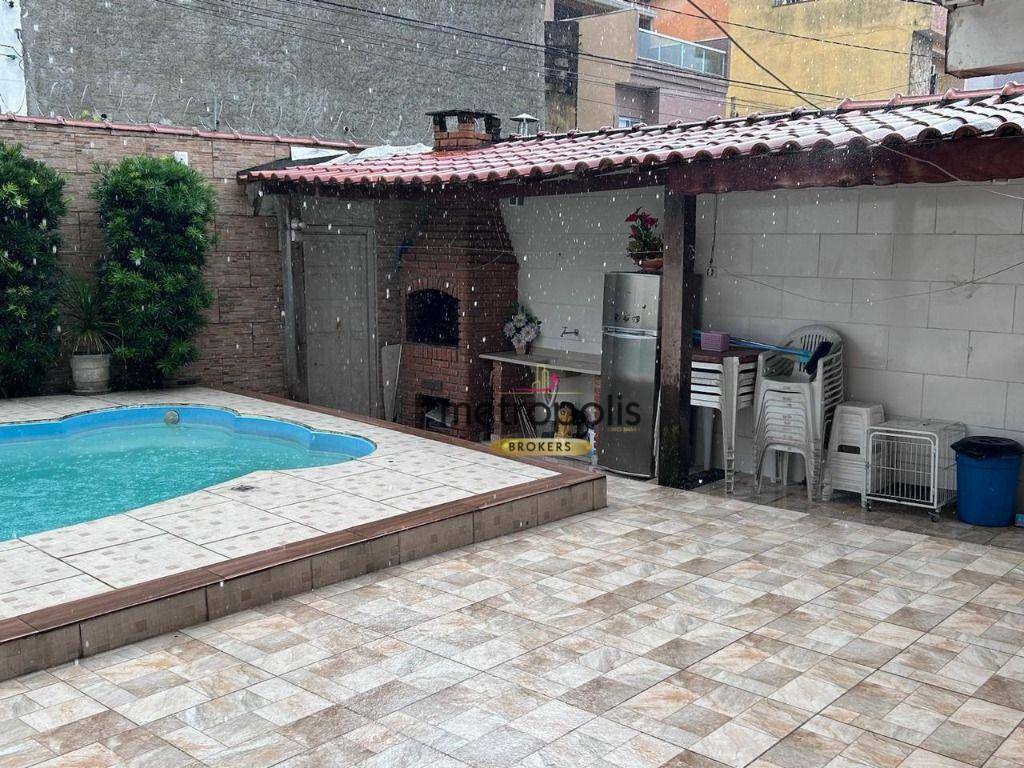 Sobrado à venda com 4 quartos, 225m² - Foto 31