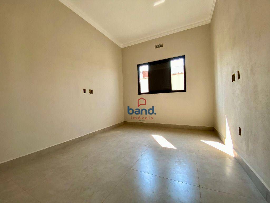 Casa à venda com 3 quartos, 210m² - Foto 11