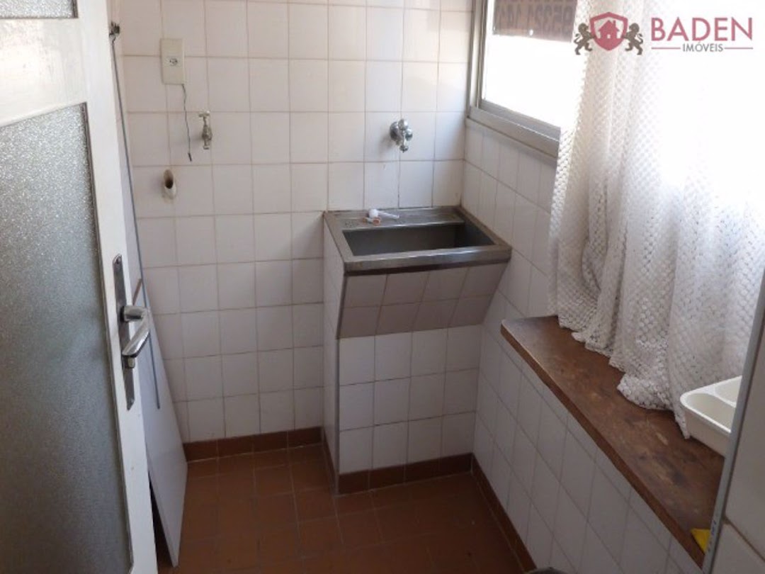 Apartamento à venda com 1 quarto, 74m² - Foto 1