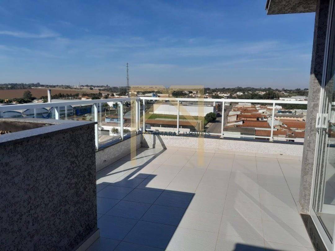 Apartamento à venda com 2 quartos, 70m² - Foto 14