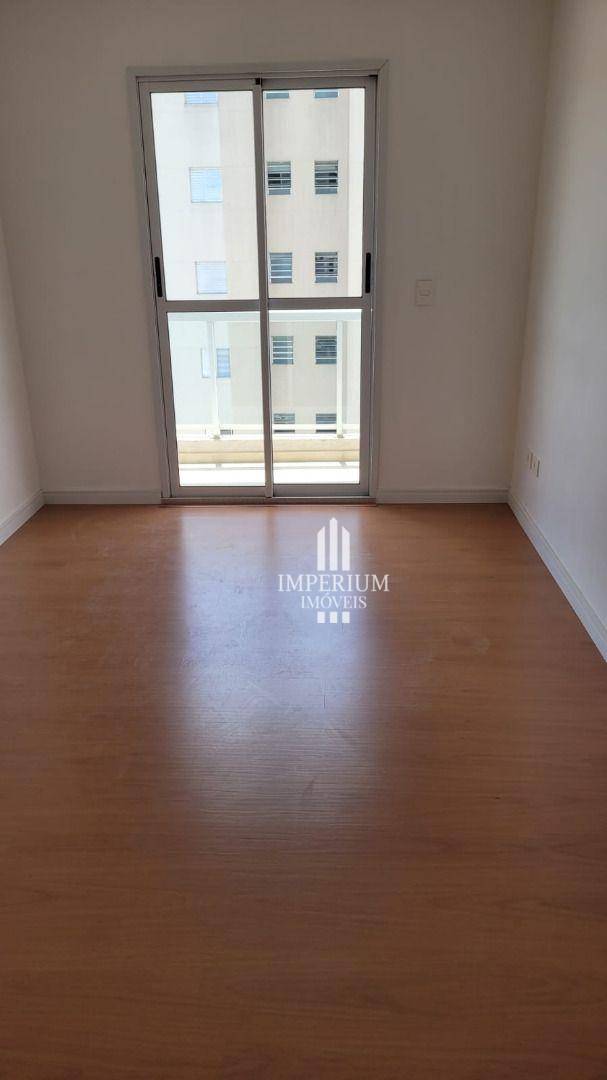 Apartamento à venda com 2 quartos, 60m² - Foto 19