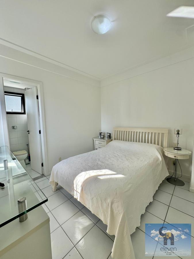 Apartamento à venda com 3 quartos, 100m² - Foto 9