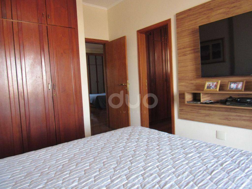 Apartamento à venda com 4 quartos, 242m² - Foto 51