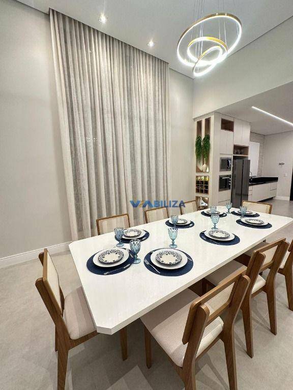 Casa de Condomínio à venda com 4 quartos, 258m² - Foto 15