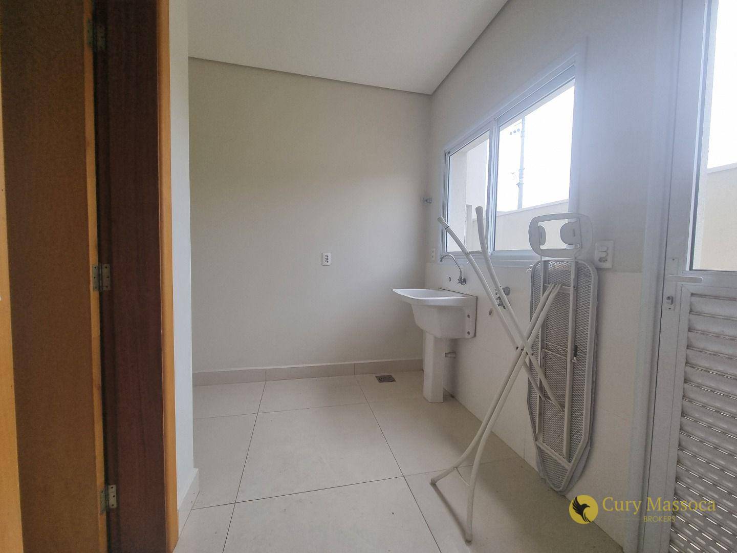 Casa de Condomínio à venda, 318m² - Foto 60