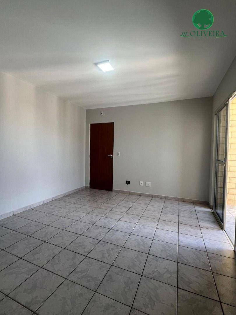 Apartamento à venda com 2 quartos, 61m² - Foto 1