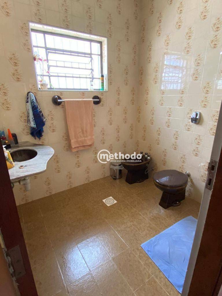 Casa à venda com 3 quartos, 206m² - Foto 12