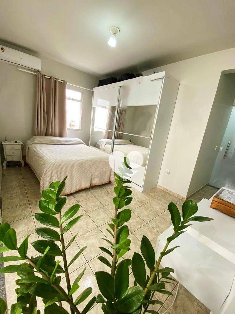 Apartamento à venda com 2 quartos, 100m² - Foto 7