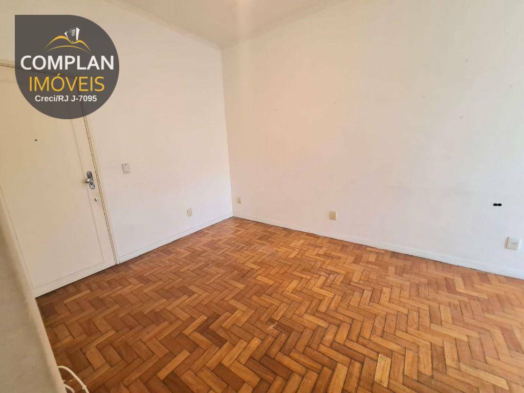 Apartamento à venda com 1 quarto, 50m² - Foto 10