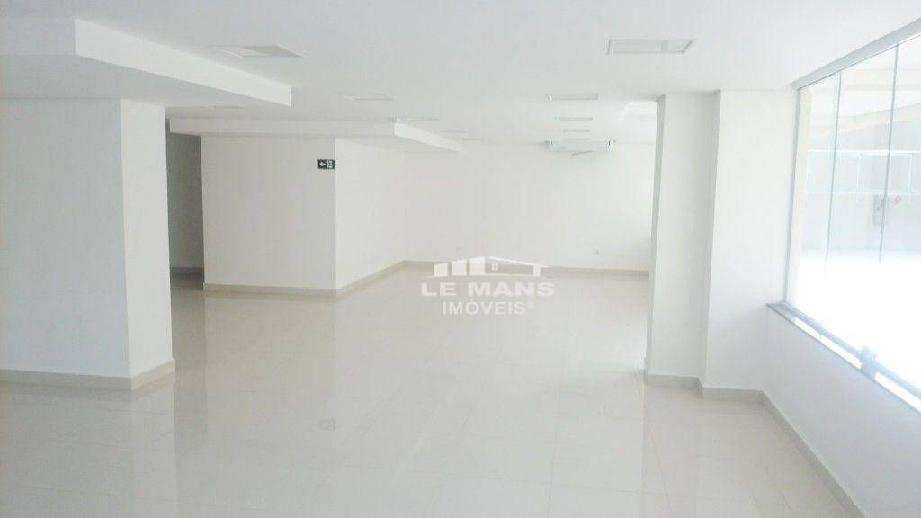 Apartamento à venda com 3 quartos, 110m² - Foto 17