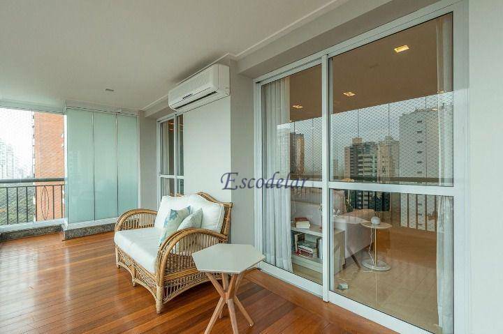 Apartamento à venda com 3 quartos, 252m² - Foto 14