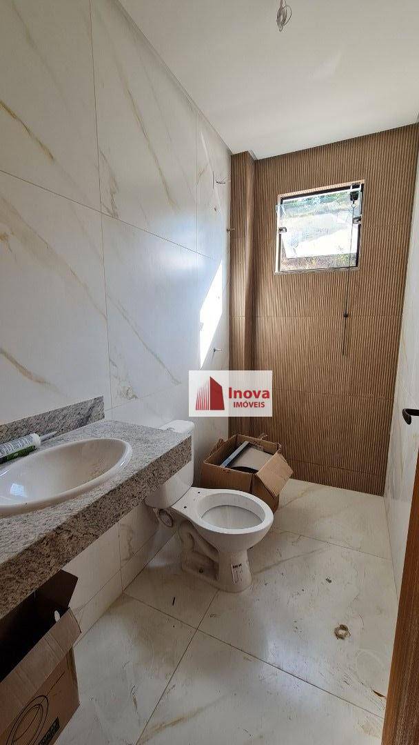 Casa à venda com 3 quartos, 180m² - Foto 16