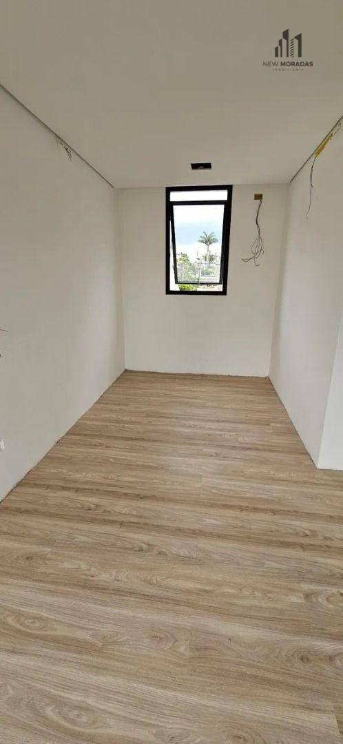 Sobrado à venda com 3 quartos, 202m² - Foto 14