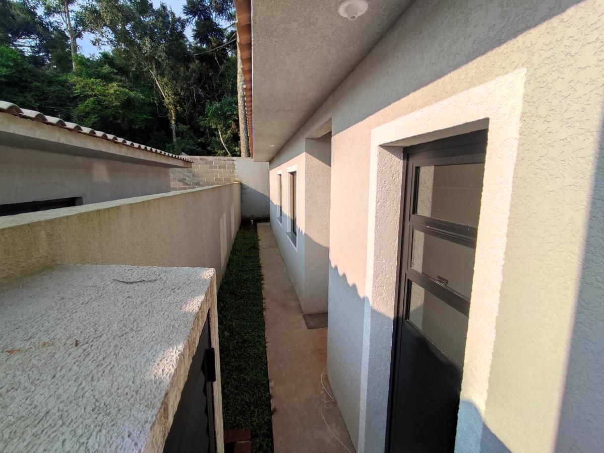 Casa à venda com 3 quartos, 69m² - Foto 12