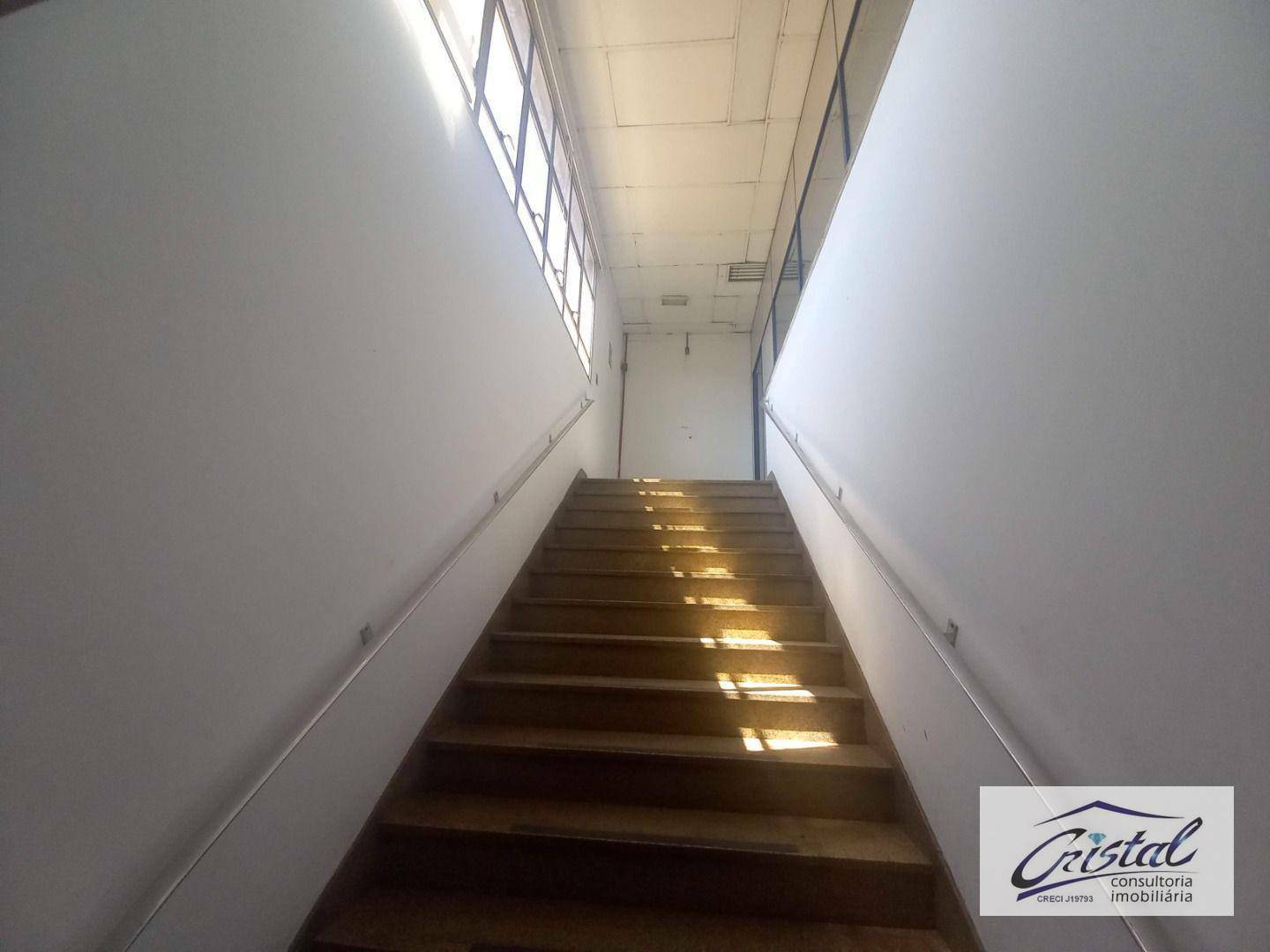 Depósito-Galpão-Armazém para alugar, 2800m² - Foto 37