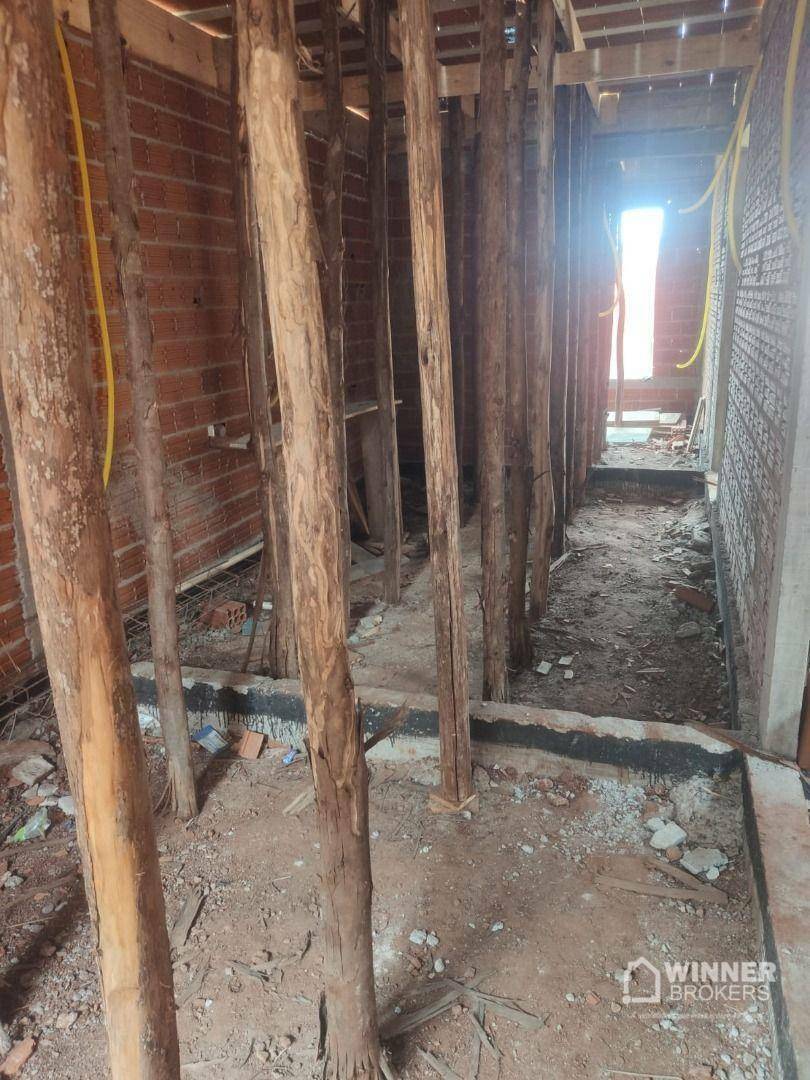 Casa à venda com 3 quartos, 70m² - Foto 3