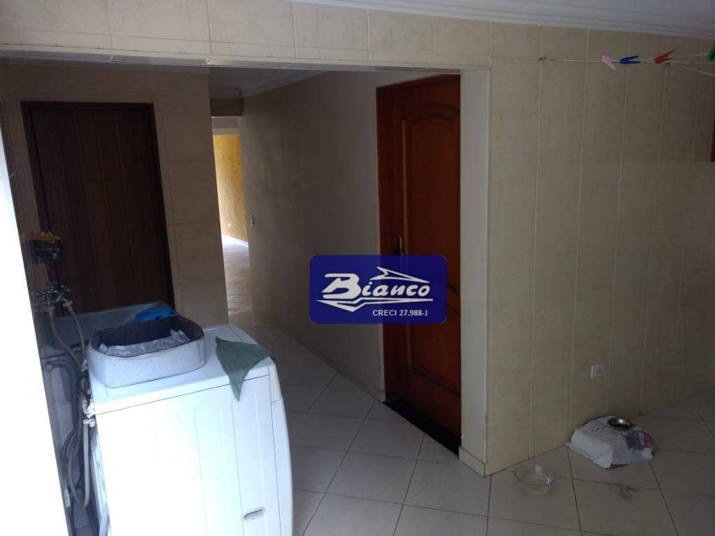 Sobrado à venda com 3 quartos, 247m² - Foto 19