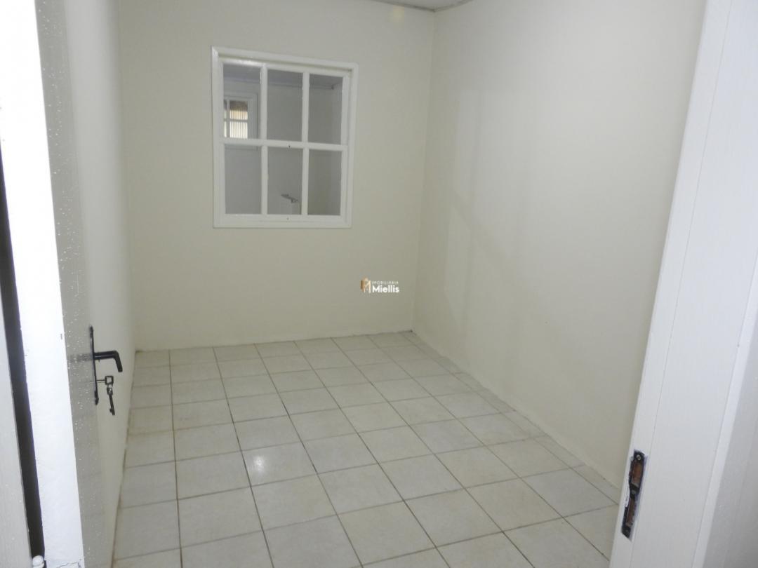 Casa à venda com 2 quartos, 165m² - Foto 11