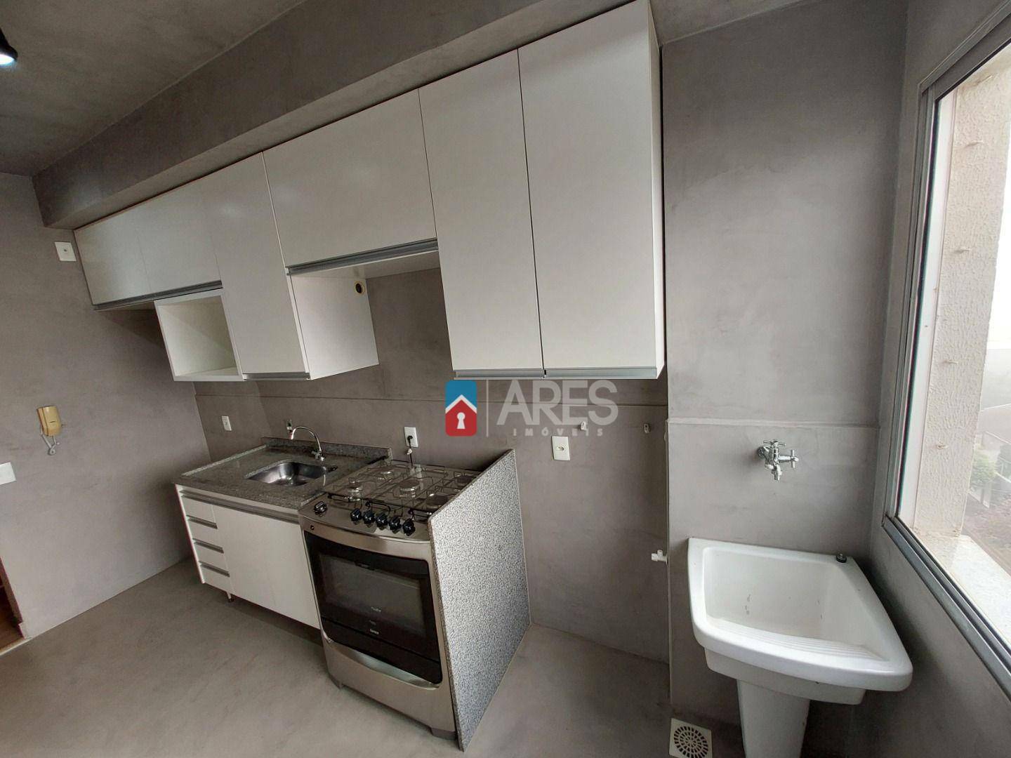 Apartamento à venda com 2 quartos, 65m² - Foto 4