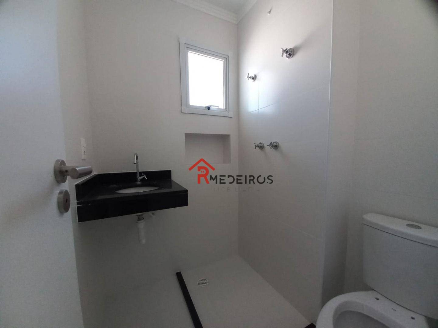 Apartamento à venda com 2 quartos, 77m² - Foto 19