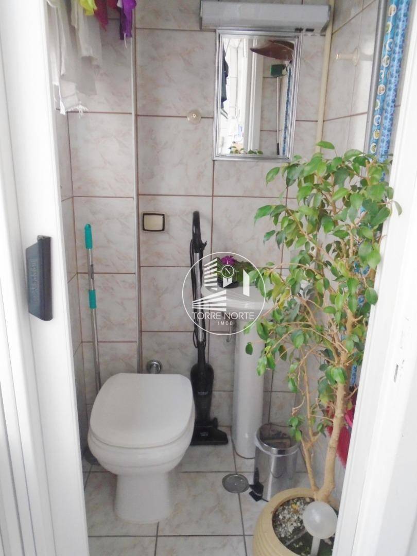 Apartamento à venda com 2 quartos, 100m² - Foto 11