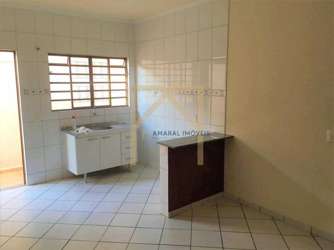 Casa à venda com 3 quartos, 150m² - Foto 10