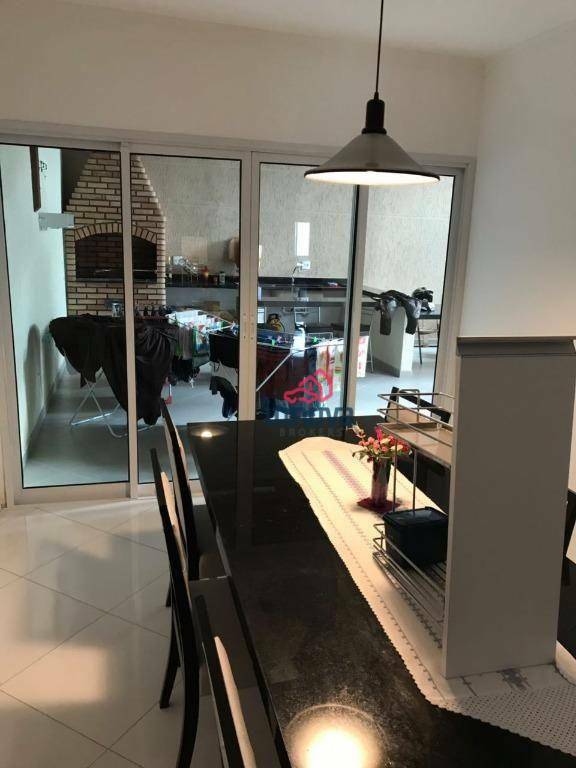 Sobrado à venda com 3 quartos, 224m² - Foto 19