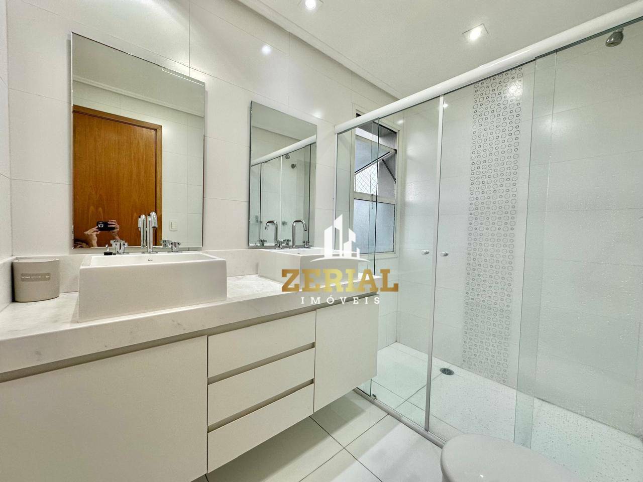 Apartamento para alugar com 3 quartos, 175m² - Foto 16