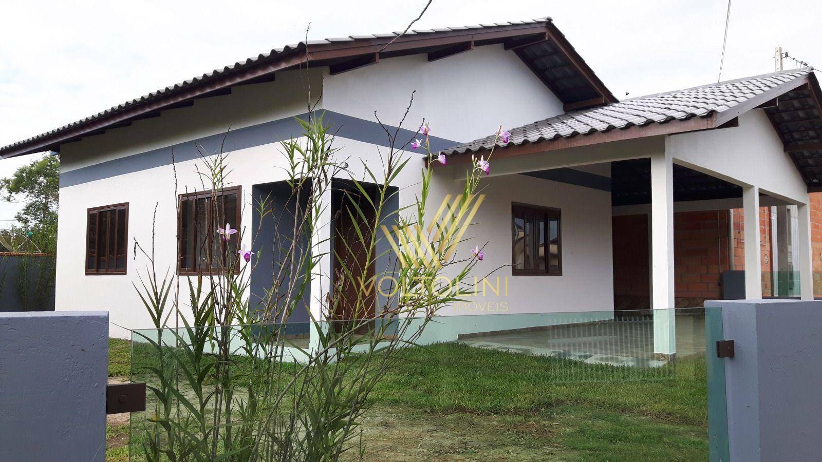 Casa à venda com 2 quartos, 111m² - Foto 1