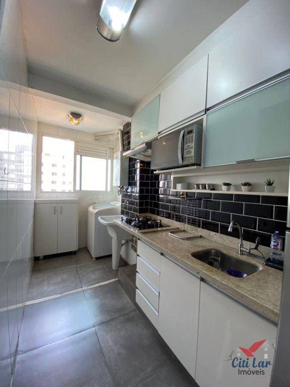 Apartamento à venda com 2 quartos, 58m² - Foto 15