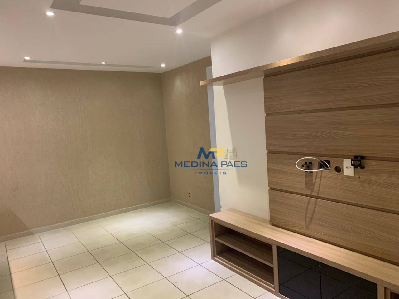 Apartamento à venda com 2 quartos, 60m² - Foto 5